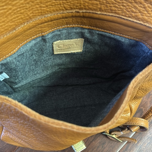 Clare V Turnlock Louis Tan Soft Pebble Leather Crossbody Bag - Picture 6 of 7